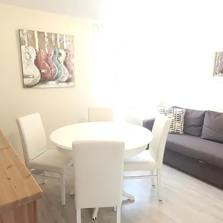 Piso En Playa Compostela